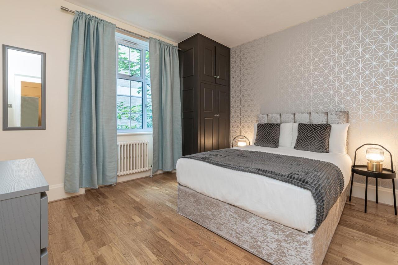 Charming 2 Bedroom Flat In Kensington High Street Londra Esterno foto
