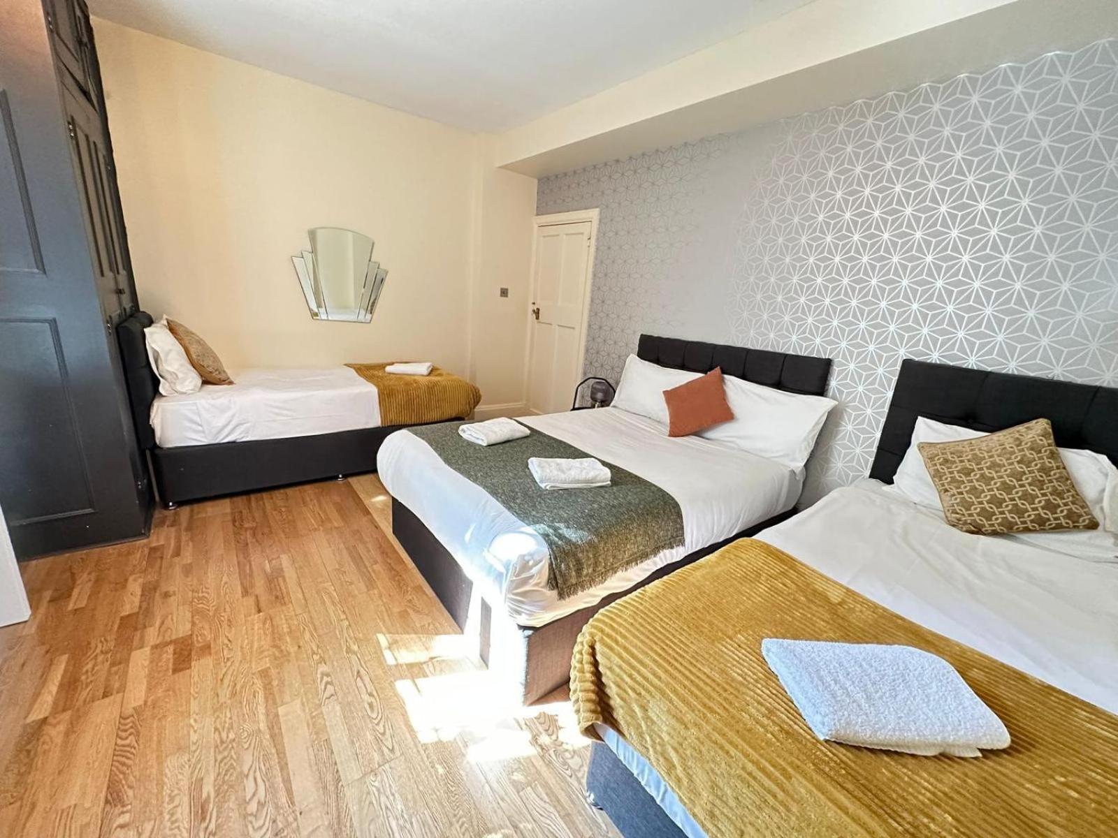 Charming 2 Bedroom Flat In Kensington High Street Londra Esterno foto